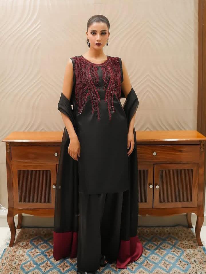 3PC Fancy Embroidered Suit – Organza Handwork Shirt, Kattan Silk Trouser & Organza Silk Pallu Dupatta