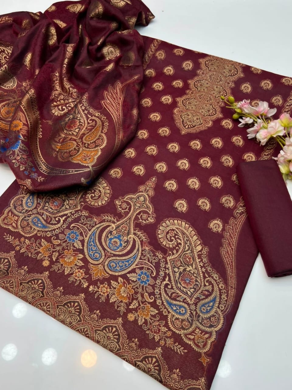 New Eid Collection 5 Piece Khaddi Lawn Jacquard Borshia Suit – Shirt, Jacquard Dupatta, Plain Trouser & Separate Sleeves